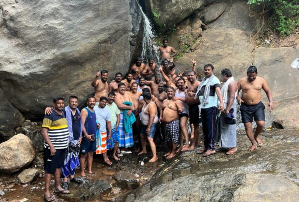 இன்ப சுற்றுலா சென்ற நிகழ்வு