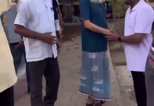 பெரம்பூர் வடக்கு 35வது வார்டில் பொதுமக்கள் நலனுக்காக புதிய பெஞ்ச்கள் அமைப்பு
